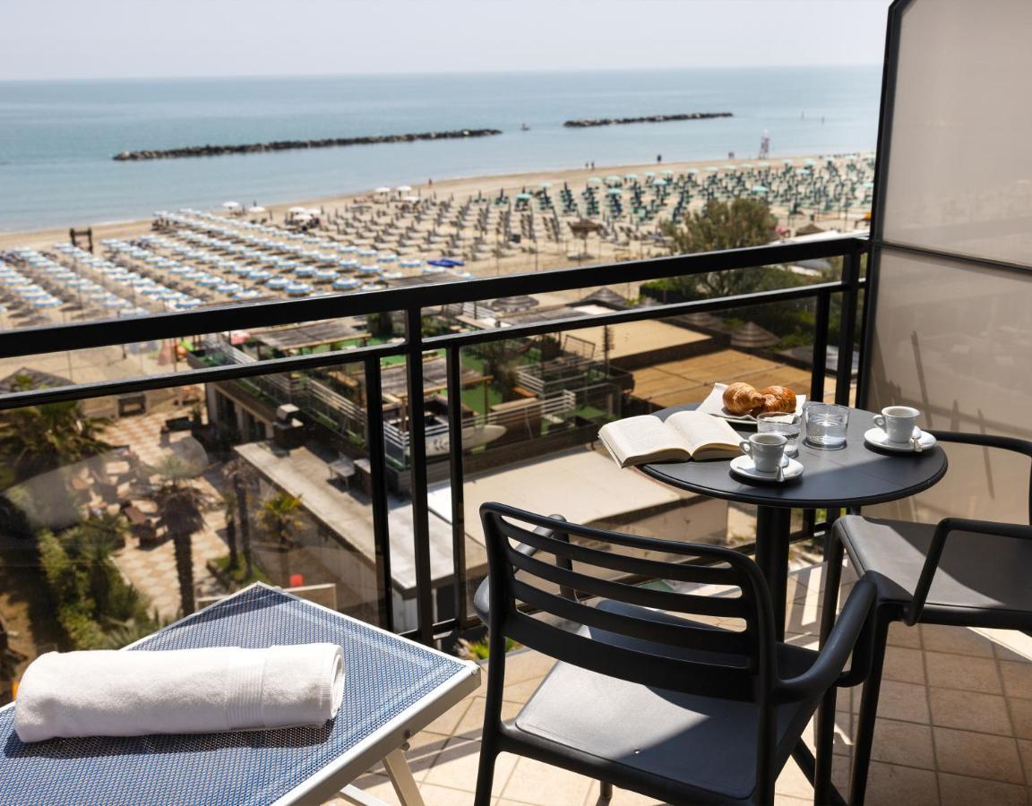 Hotel Constellation Lido Di Savio Exterior foto
